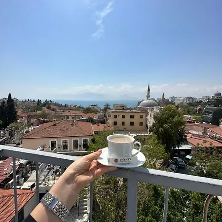 Ξενοδοχείο Twenty